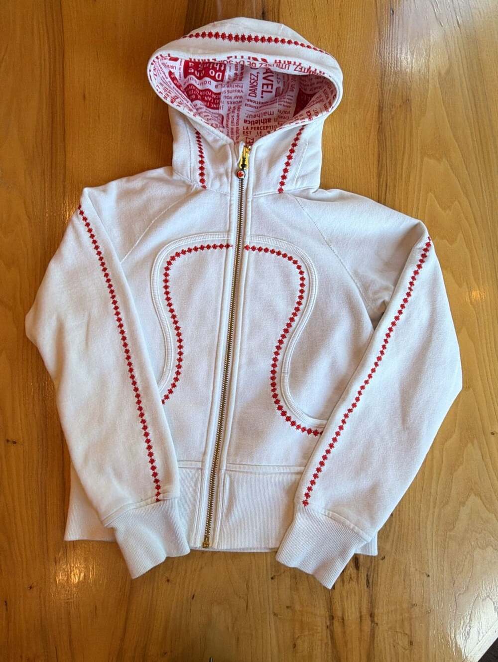 Lululemon Scuba Hoodie Size 6 2010 Canada Olympics White Red
